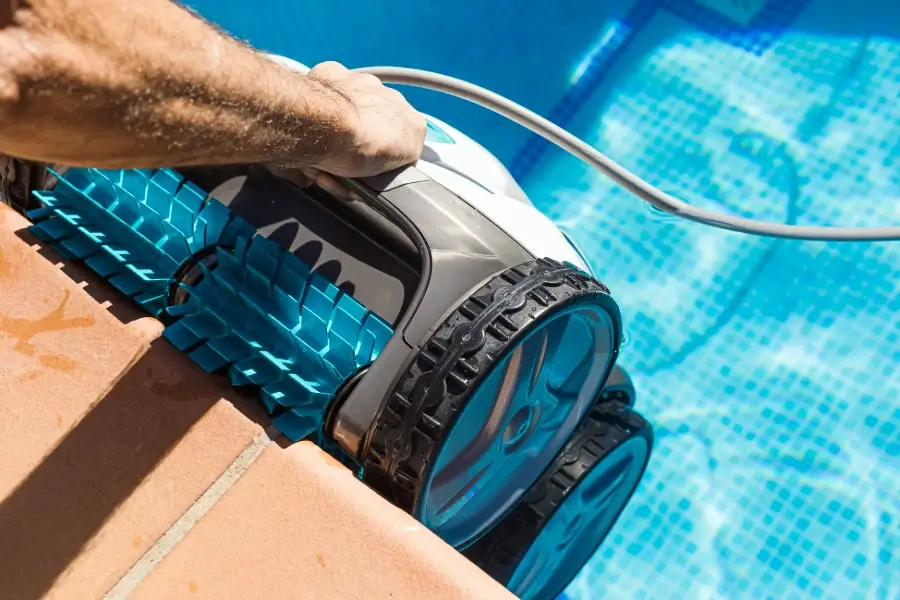 Your Reliable Pool Cleaner in Lancaster, CA